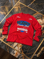 Maglia rossa Cianotic Deadly, solo capo sul tavolo in marmo del catalogo